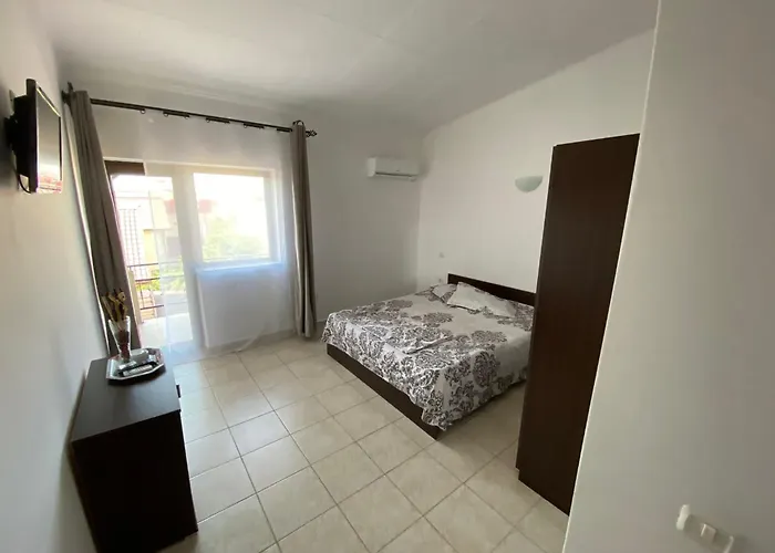 Casa Evy Gazde/Camere de închiriat