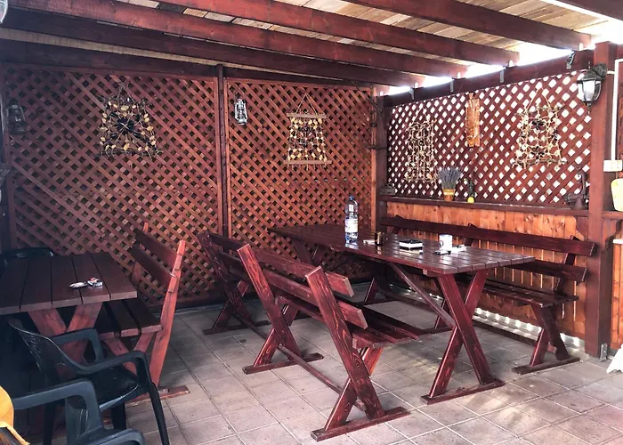 Gazde/Camere de închiriat Casa Evy *